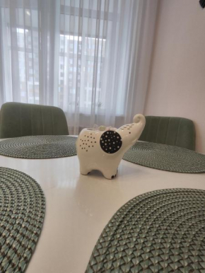 Hotel Home, Astana